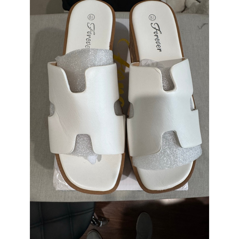Women's Forever White Cork Platform Wedges sandals Size 8.5